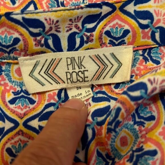 Pink Rose Size Medium Geo Floral 3/4 Sleeve Blouse Top Tunic Pink Blue Colorful - Picture 5 of 6
